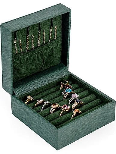 small leather jewelry case